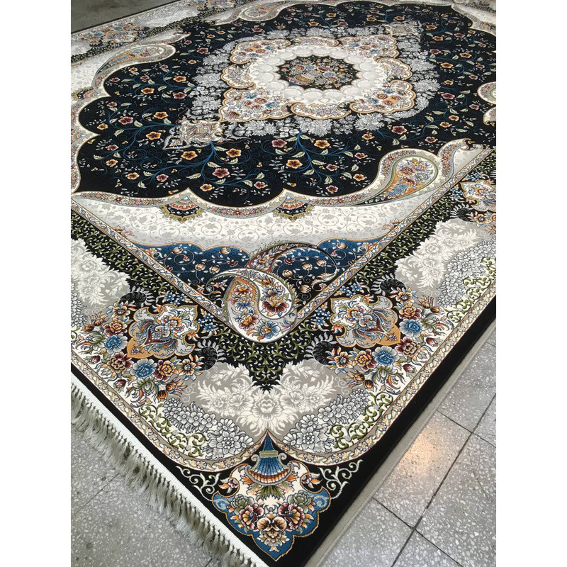 فرش ماشینی 700 شانه زمینه سرمه ای حاشیه فیلی مدل استادزاده سوگند